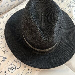 Adrienne Vittadini Black/Deep Navy  Straw Fedora Hat
